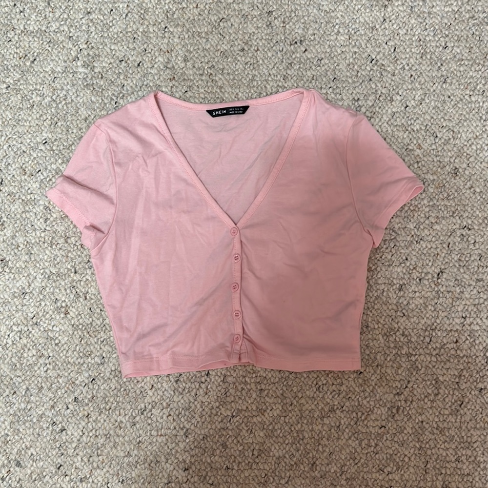 pink basic tee
